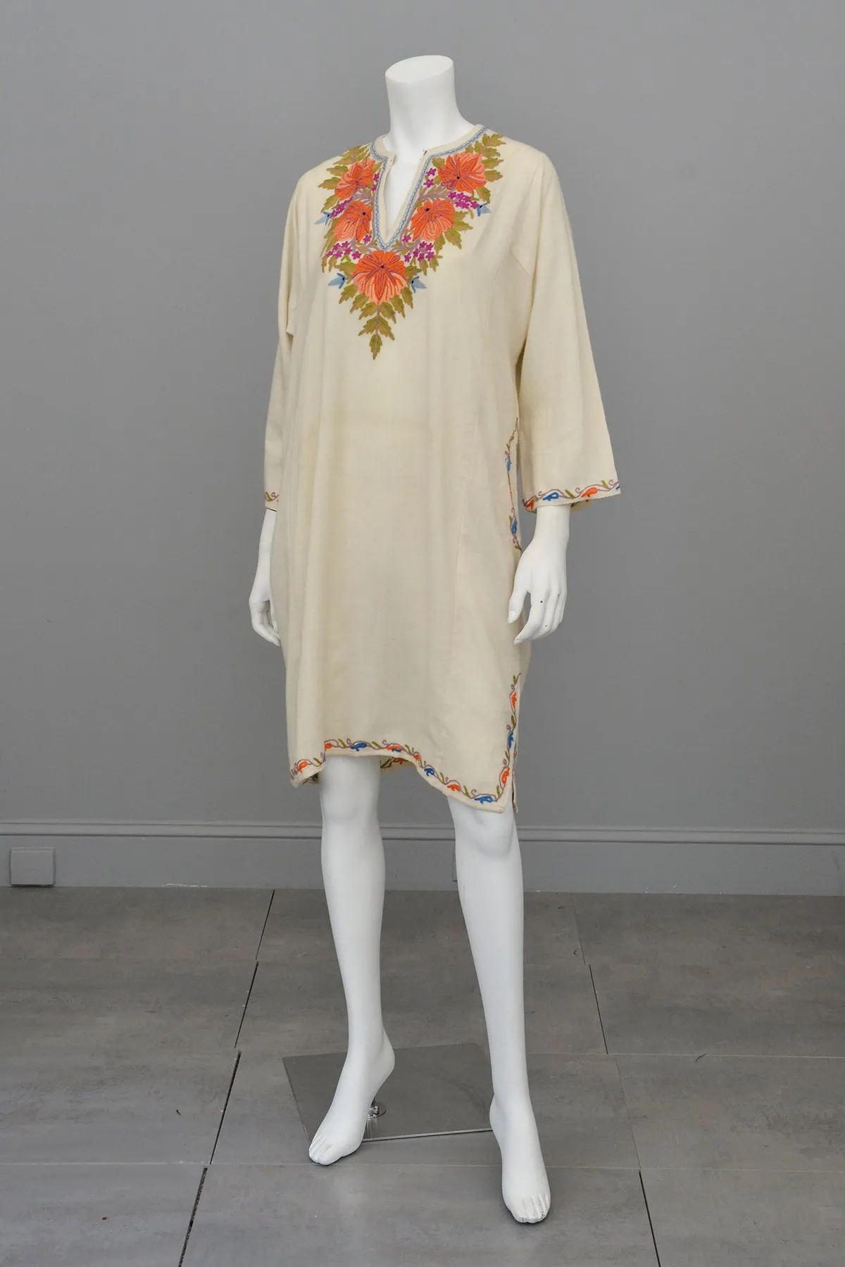 1970s Embroidered Off-White Wool Tunic Caftan Dress, Size L