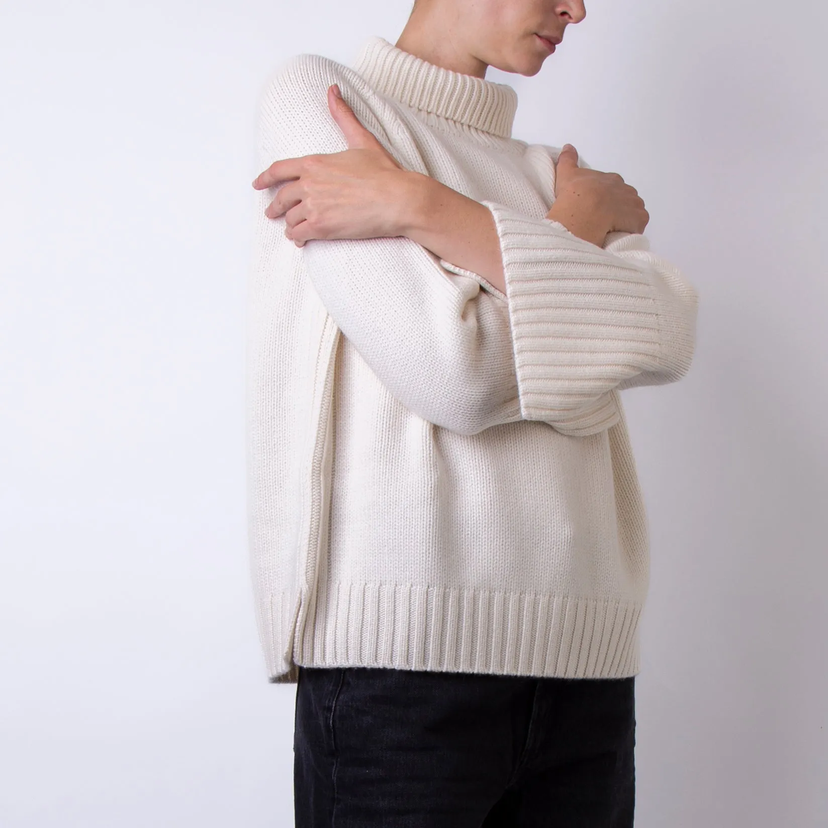 BE YOU SWEATER CD4048F4/BIS 755 IVORY