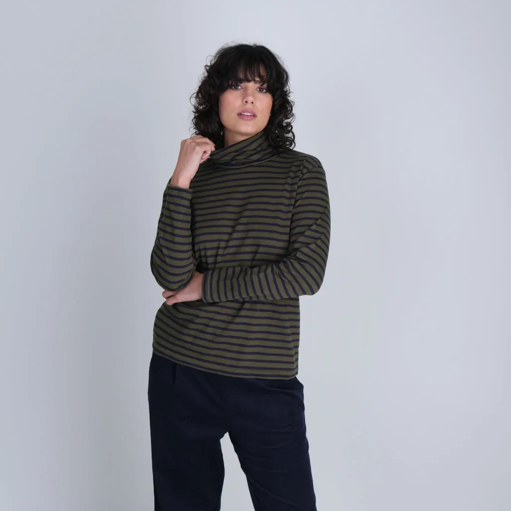 Classic Turtle Neck Sailor Top