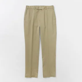 D.C.WHITE / Cotton twill regular silhouette chinos