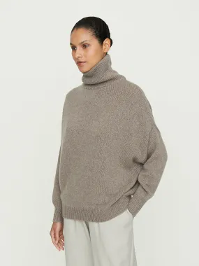 Easy T-Neck Sweater Fleece in Tortora