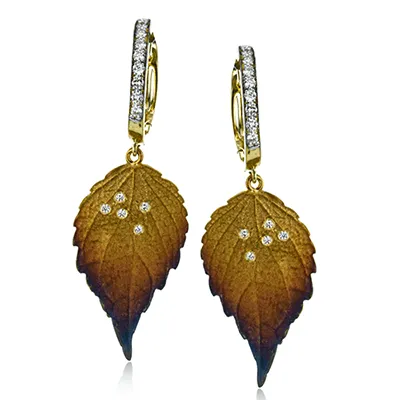 Fallen Leaves Earrings in 18k Gold with Diamonds