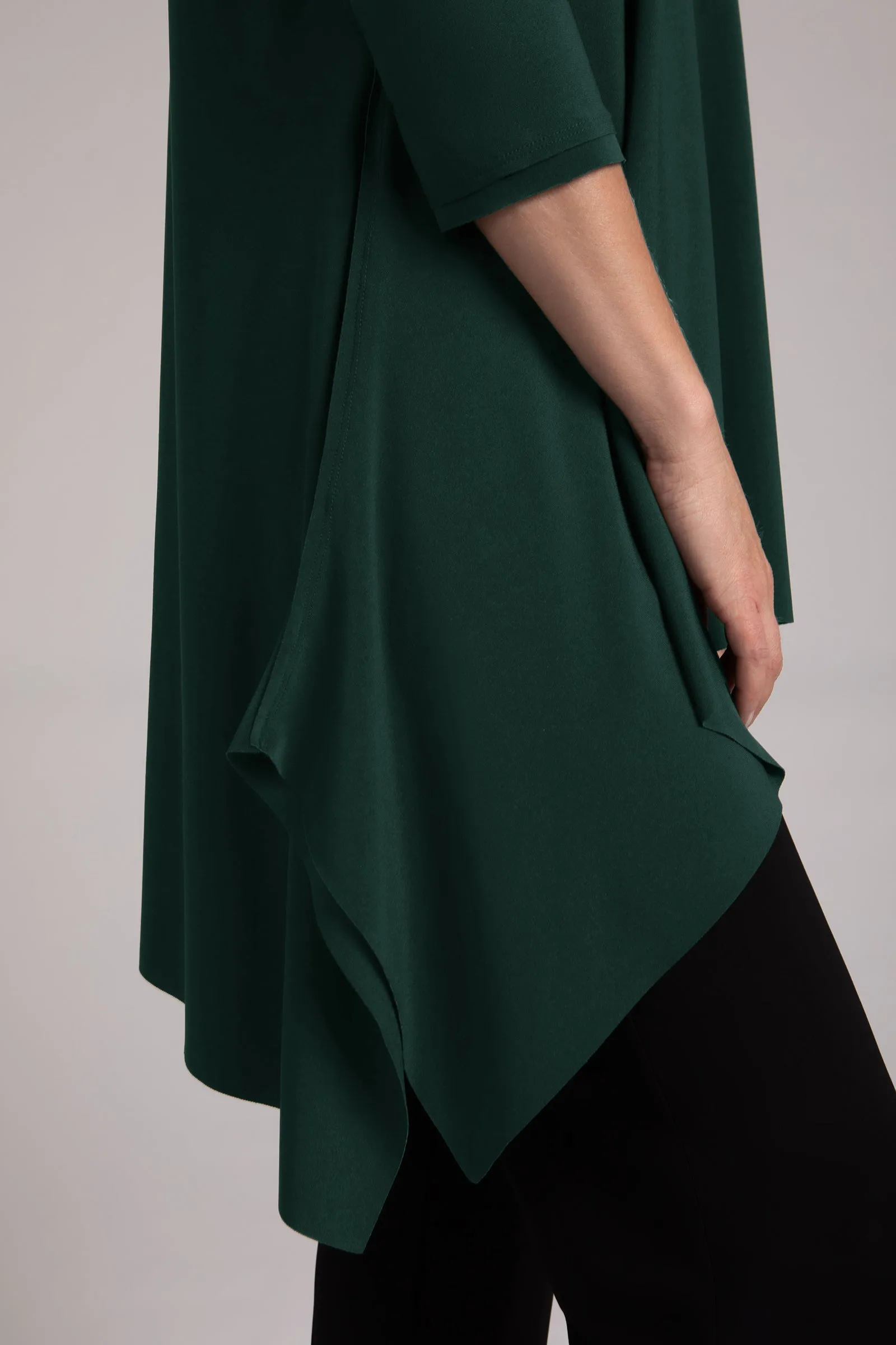 Flounce Boomerang Tunic | Evergreen