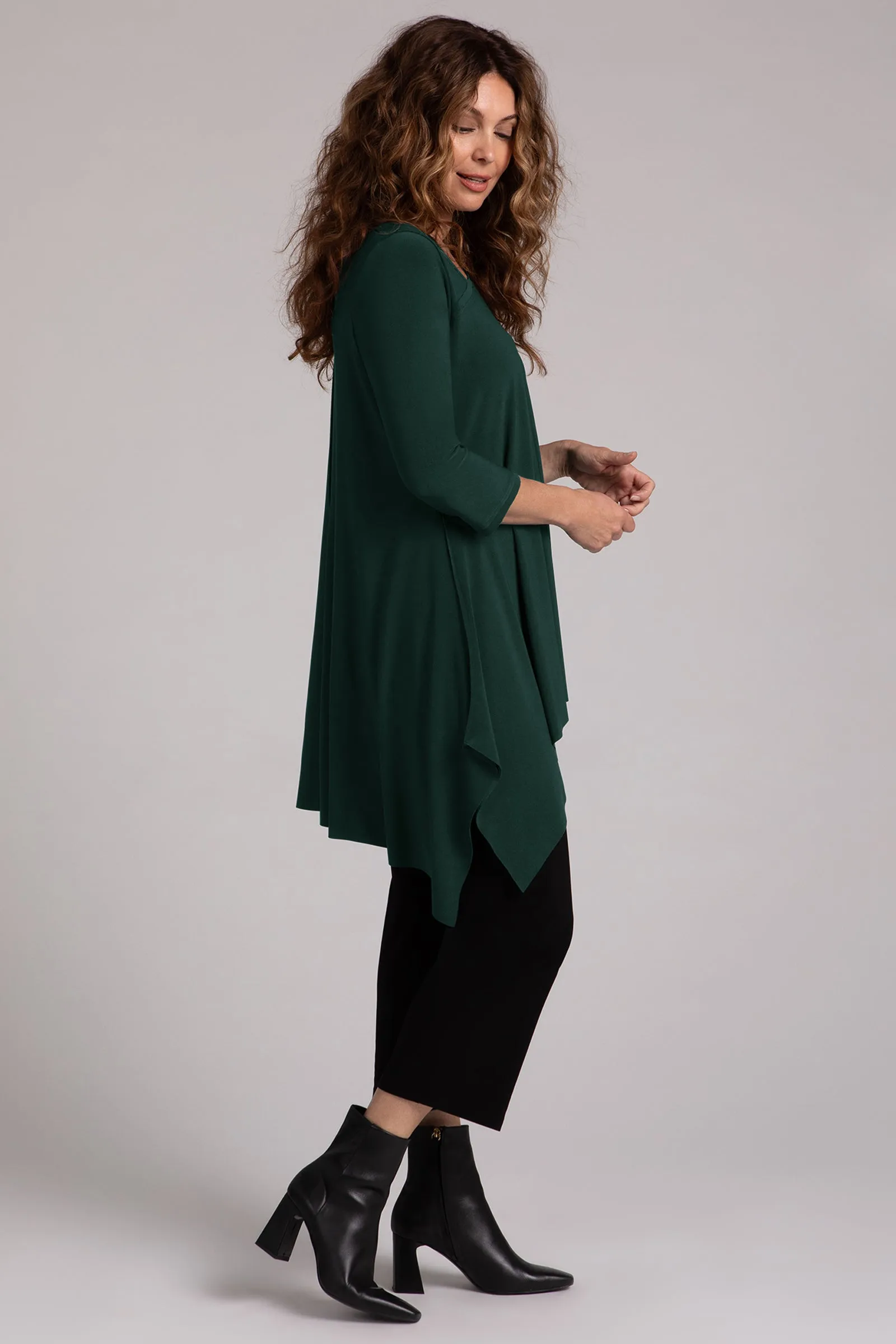 Flounce Boomerang Tunic | Evergreen