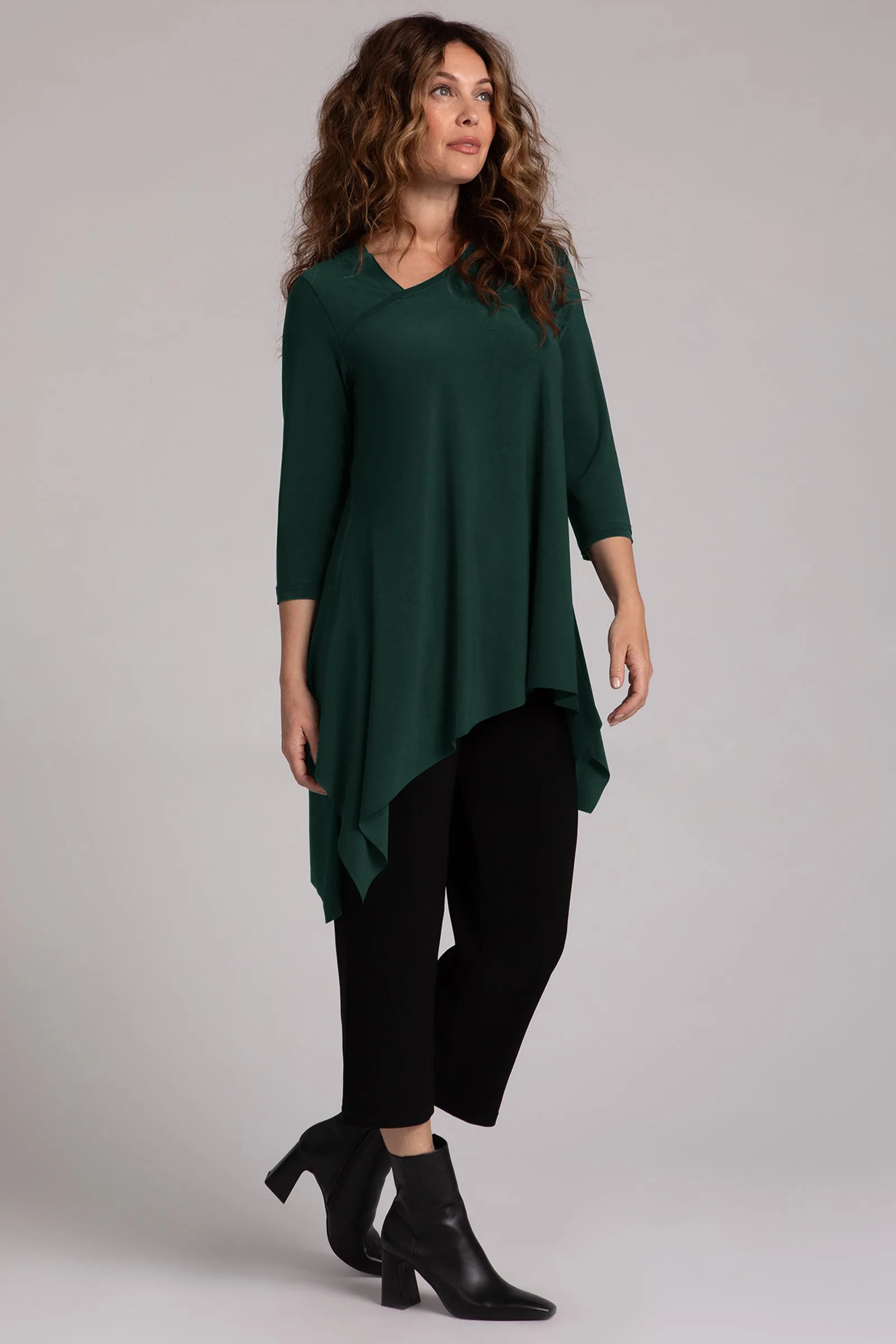 Flounce Boomerang Tunic | Evergreen