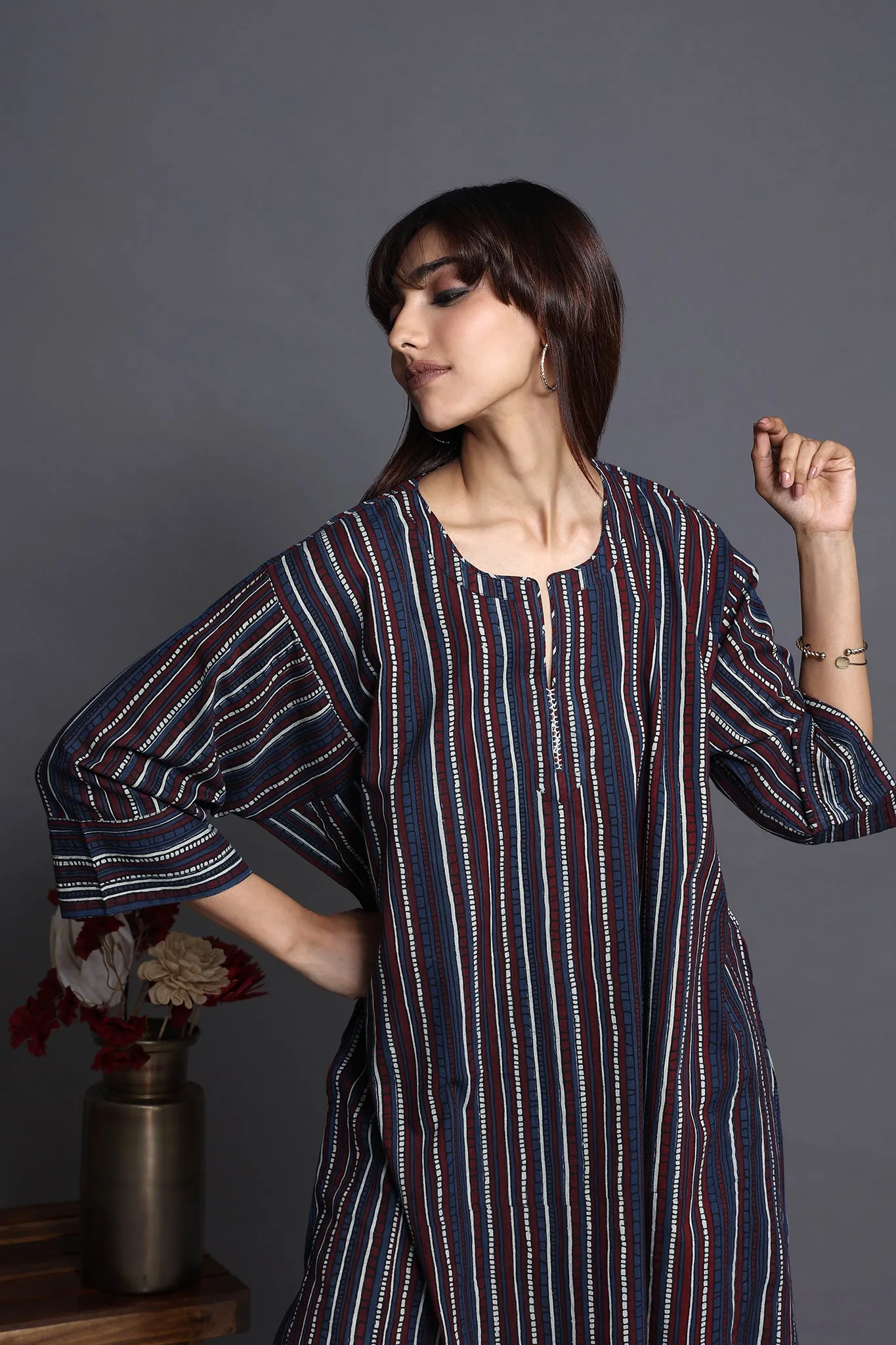 leisure kalidar tunic - azure horizon & scarlet stripes