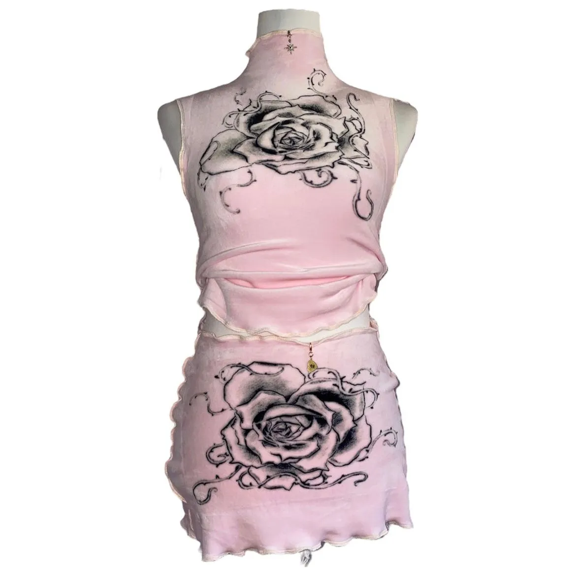 Snake Divine Velvet Rose Top