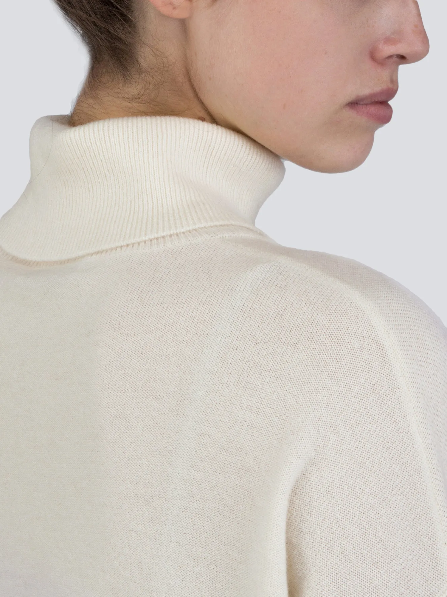 Turtleneck Loosefit Tunic_Ivory