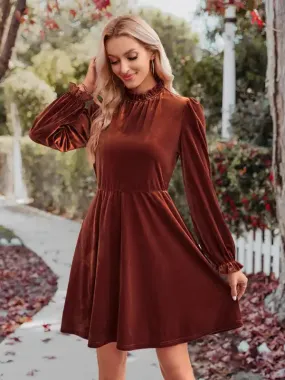 Turtleneck velvet solid color waist dress